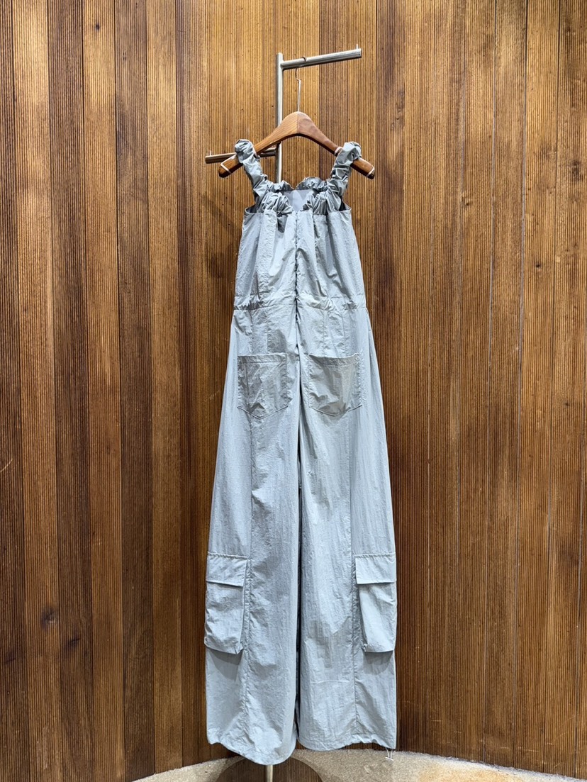 2TWO MOON東大門代購女士新款熱賣人氣職業25春夏真品背帶褲2TWO MOON背帶褲