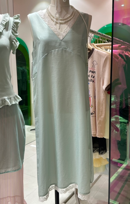 MINI UNNI東大門實拍女士新品25春夏人氣休閑真品推薦連衣裙MINI UNNI連衣裙圖色2