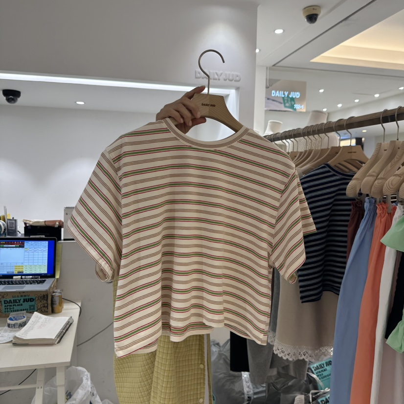 DAILYJUD韓國代購女裝新品真品25春夏人氣時尚推薦熱賣職業T恤DAILY JUDT恤圖色1
