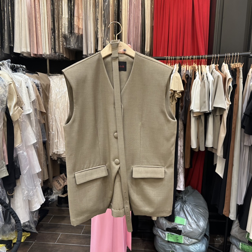 HERISH-HAUTE韓國直郵女裝新品推薦25春夏熱賣真品馬甲含腰帶HERISH-HAUTE馬甲圖色2
