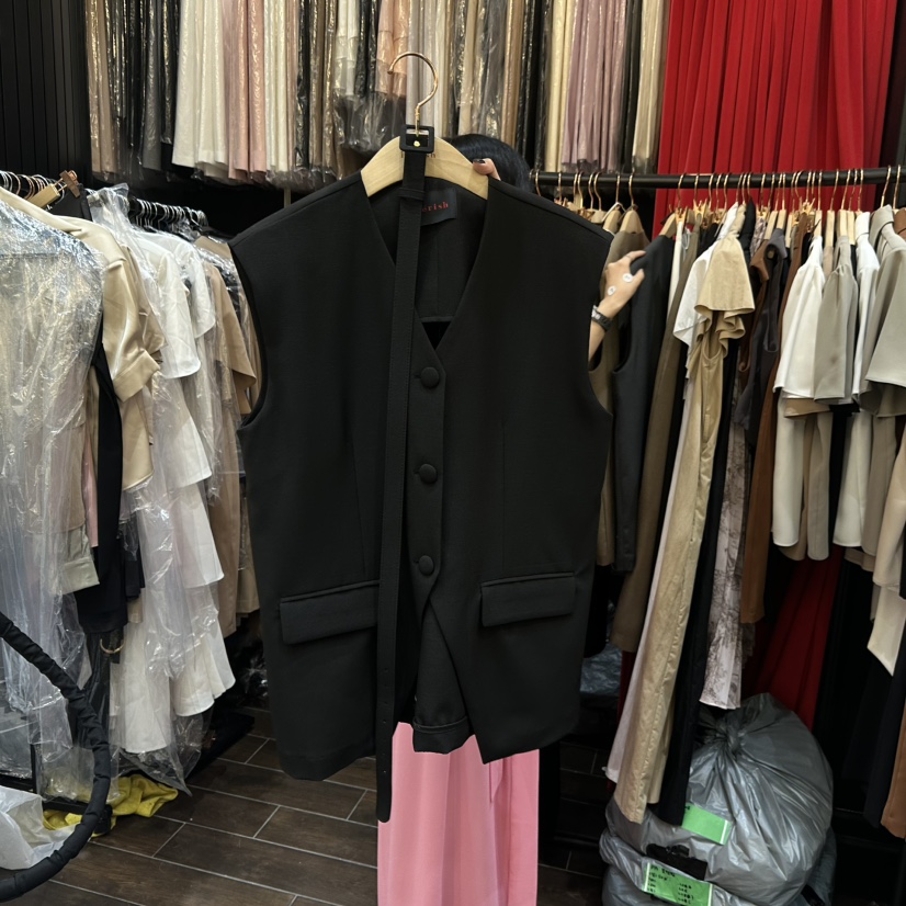 HERISH-HAUTE韓國直郵女裝新品推薦25春夏熱賣真品馬甲含腰帶HERISH-HAUTE馬甲圖色3