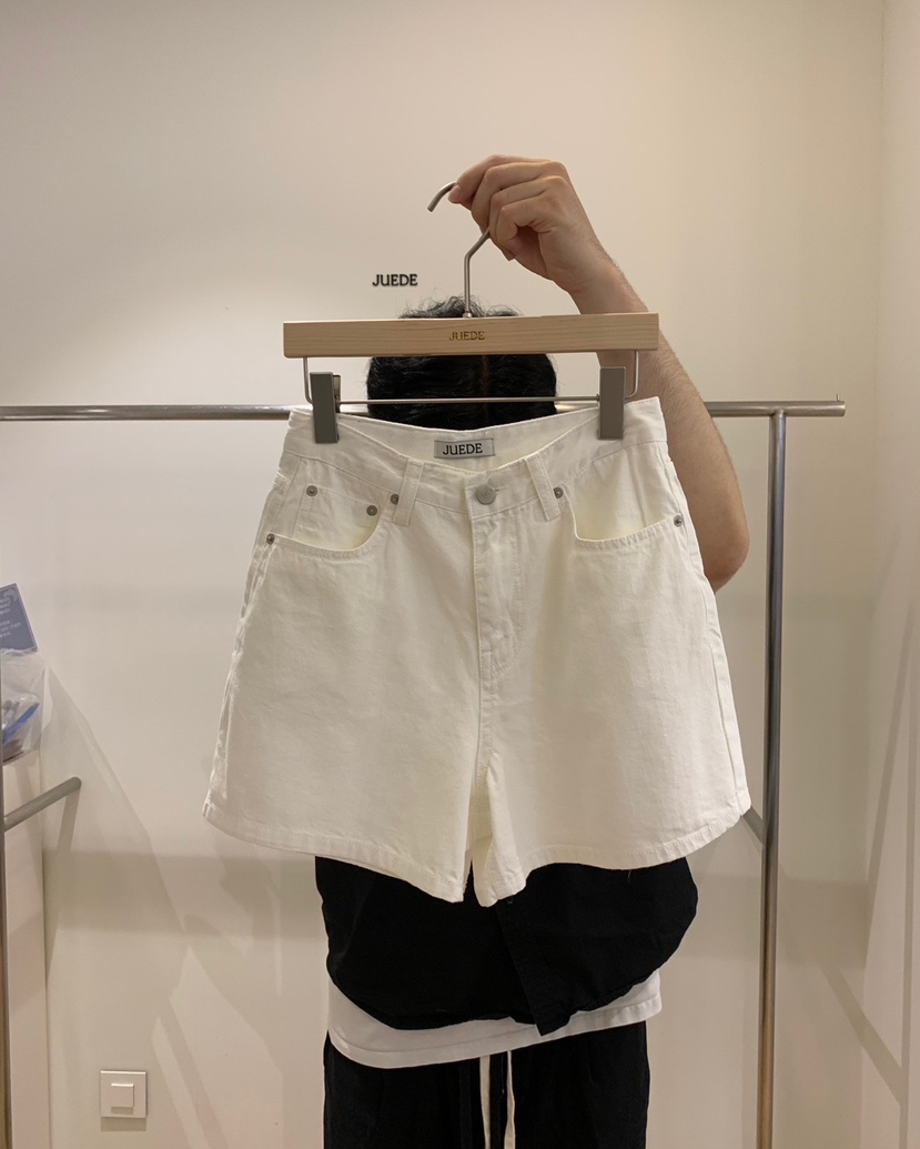 JUEDE(此品牌容易投訴)東大門實拍㊣女裝新品真品推薦短褲JUEDE短褲