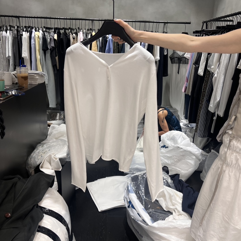 TUG韓國直郵㊣女士新款25春夏人氣時尚推薦職業休閑長袖T恤TUG長袖T恤圖色2
