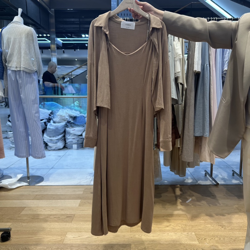 TARA韓國直郵㊣女裝新品推薦職業熱賣時尚人氣25春夏套裝套裝TARA套裝圖色2