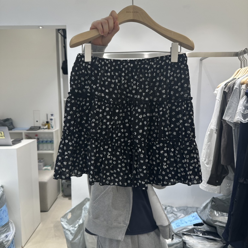 RICH SISTER東大門㊣實拍女裝新品職業熱賣25春夏推薦短裙RICH SISTER短裙