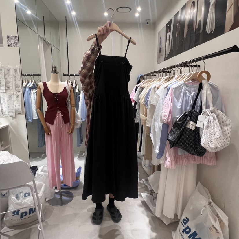 YUNBAL韓國代購㊣女裝新品時尚真品推薦職業25春夏人氣連衣裙YUNBAL連衣裙