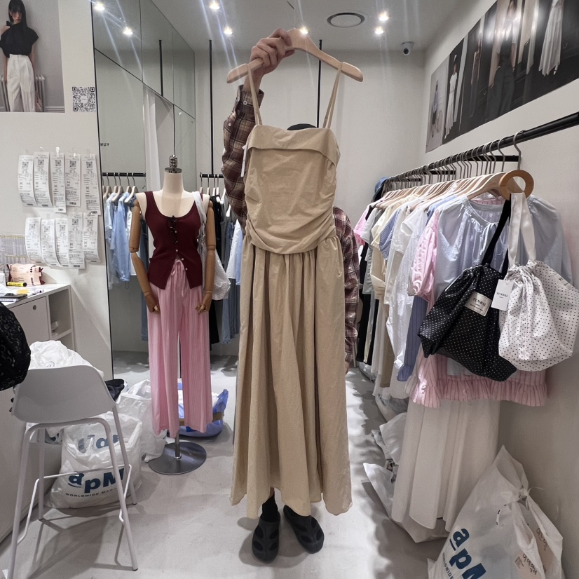 YUNBAL韓國代購㊣女裝新品時尚真品推薦職業25春夏人氣連衣裙YUNBAL連衣裙圖色3