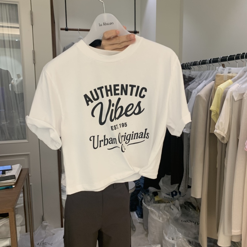 LE AHICON韓國代購㊣女裝新品時尚人氣25春夏休閑職業熱賣T恤Le AhiconT恤圖色2