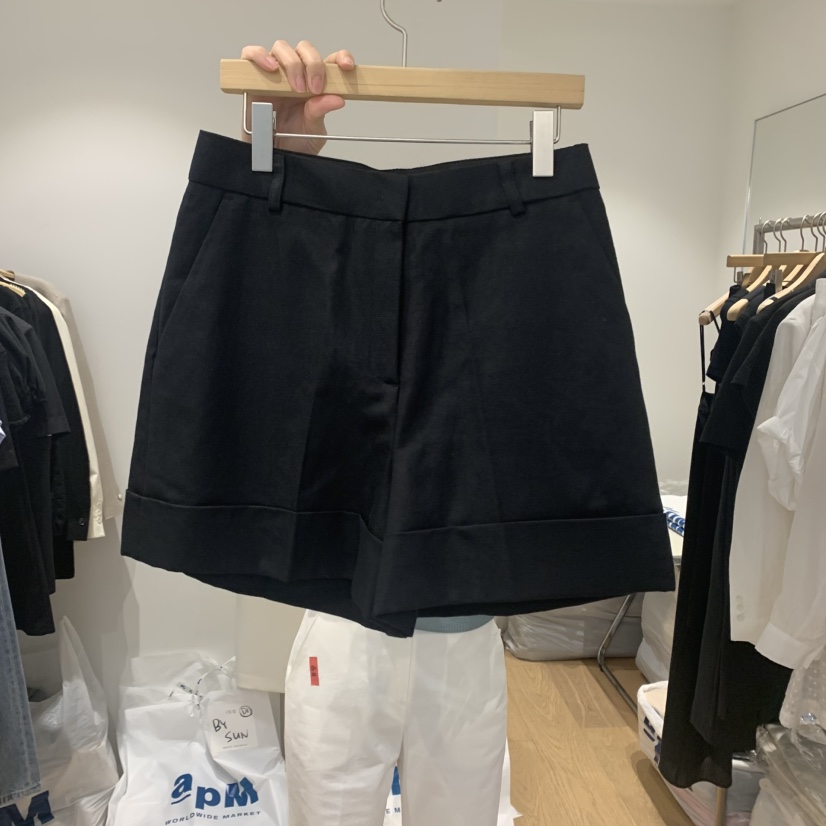 OUR-A東大門㊣實拍女士新品人氣休閑25春夏推薦真品短褲亞麻OUR-A短褲圖色2