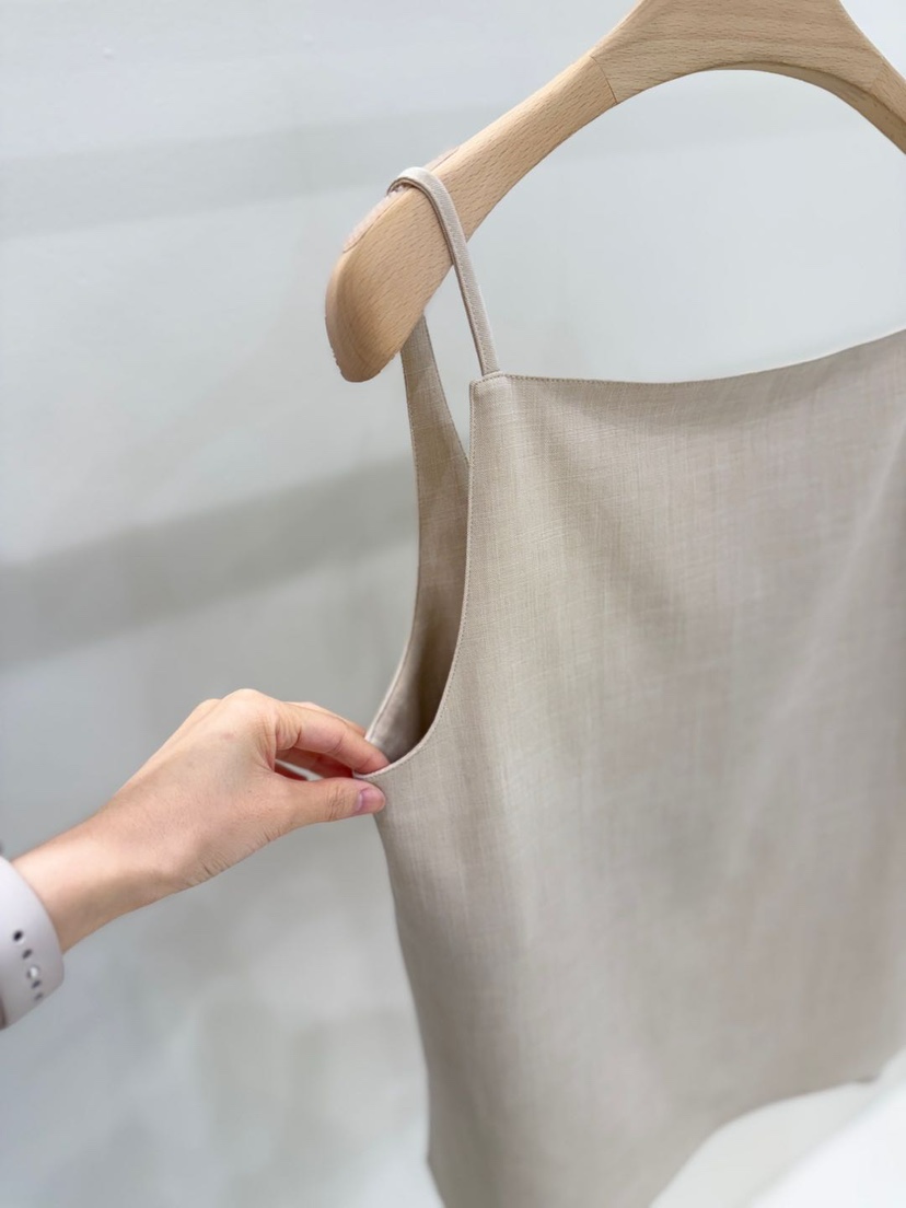 AUTUMN BEIGE-Q韓國代購㊣女士新品熱賣真品職業吊帶背心A.b/AUTUMN BEIGE吊帶/背心