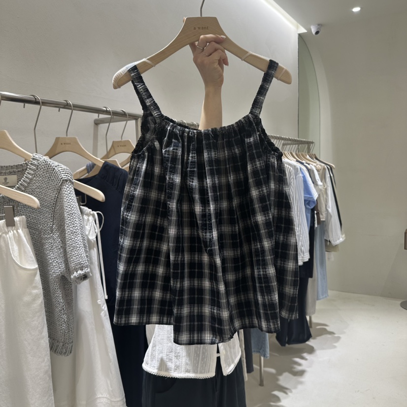 A WANT東大門㊣實拍女士新品時尚熱賣推薦真品25春夏吊帶背心A WANT吊帶/背心圖色2
