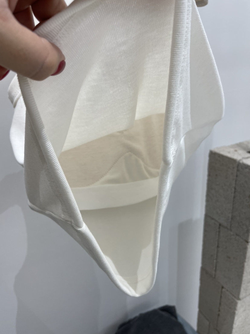 MOMENT東大門㊣直郵女士新款推薦真品休閑職業25春夏吊帶背心MOMENT/RECOVER吊帶/背心