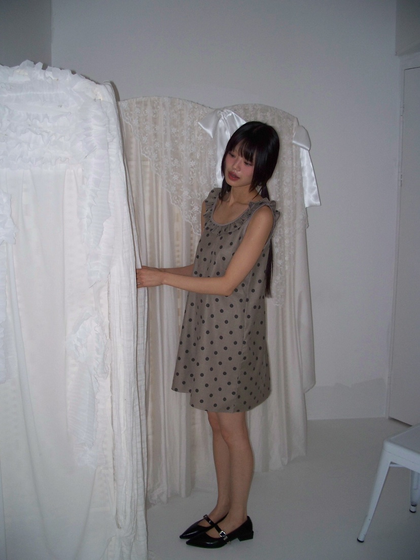 FLASH東大門㊣實拍女裝新款職業休閑人氣熱賣真品連衣裙荷葉邊FLASH連衣裙