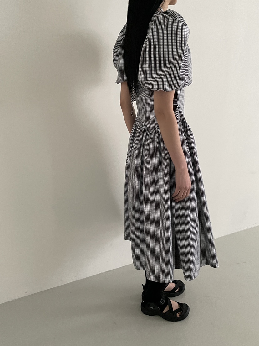 TREND SELLER/G東大門㊣直郵女裝新款25春夏熱賣真品連衣裙G/TREND SELLER連衣裙