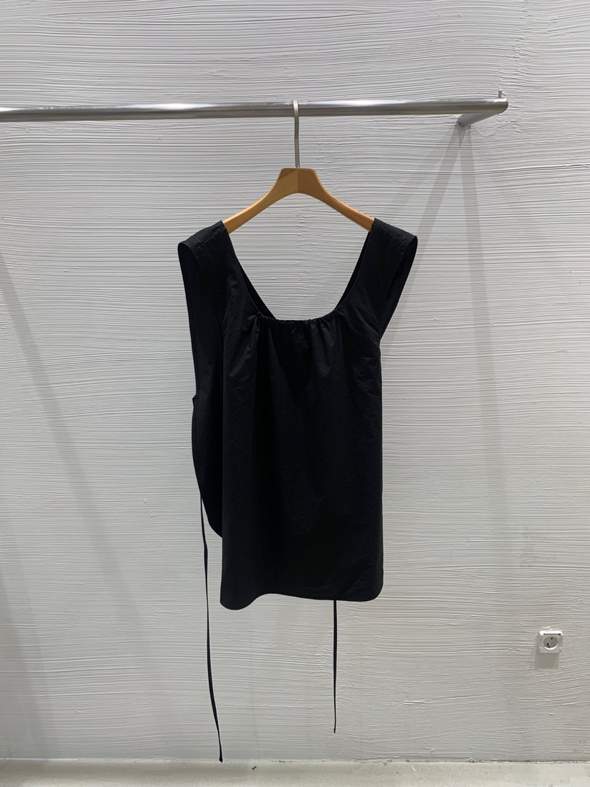 LUCY SALON韓國代購㊣女裝新品職業休閑推薦熱賣人氣吊帶背心LUCY SALON吊帶/背心圖色3