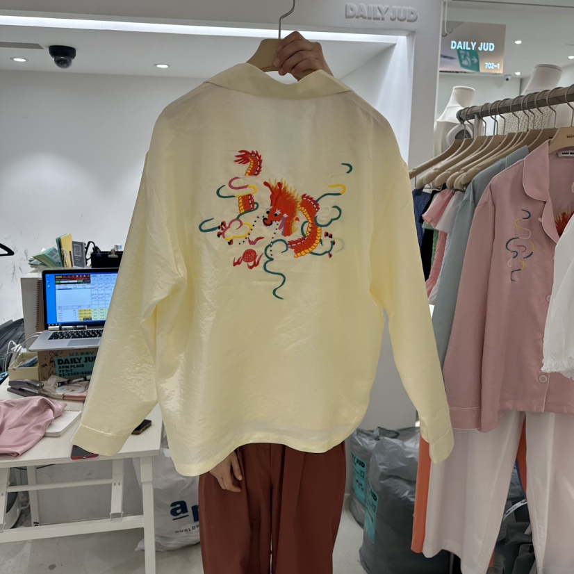 DAILYJUD韓國代購㊣女士新品25春夏時尚真品推薦襯衫蕾絲衫DAILY JUD襯衫/蕾絲衫