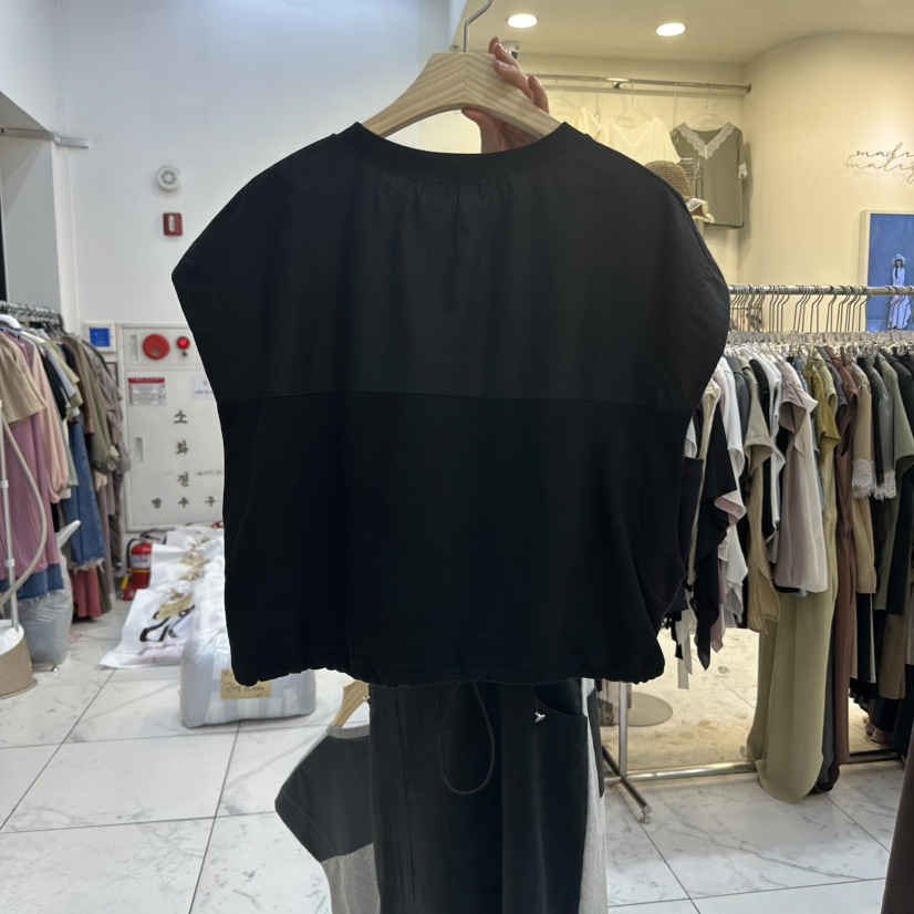 IN KIRA韓國代購㊣女士新品推薦25春夏職業時尚休閑吊帶背心IN KIRA吊帶/背心