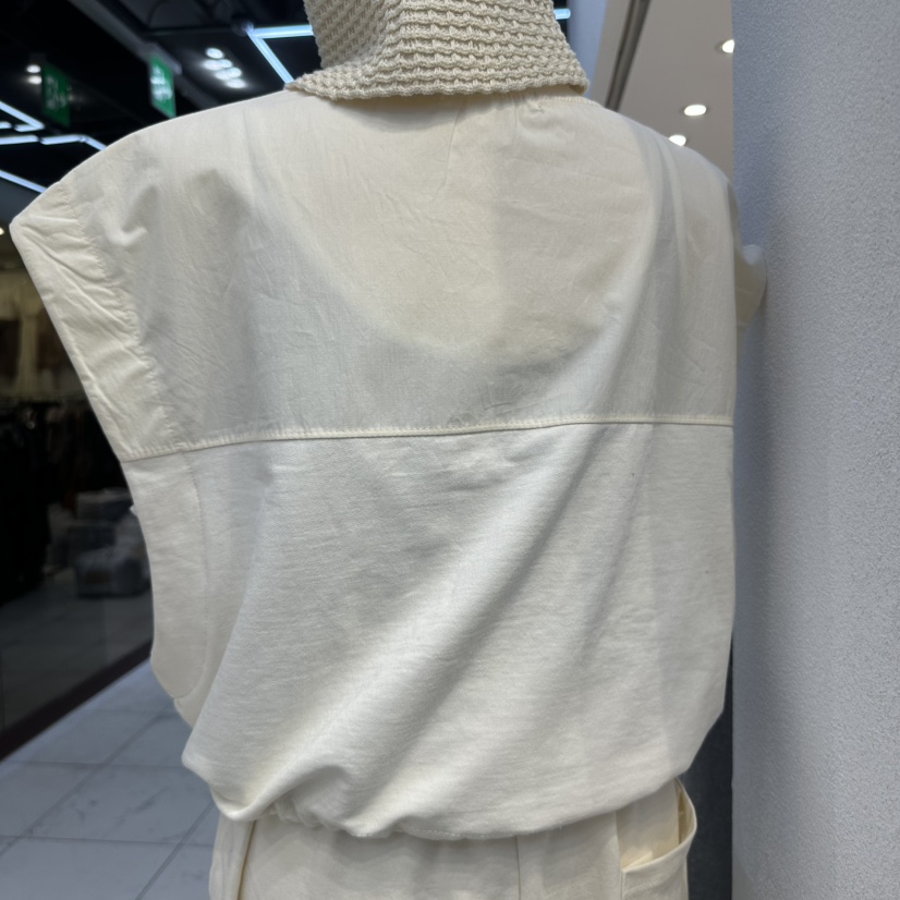IN KIRA韓國代購㊣女士新品推薦25春夏職業時尚休閑吊帶背心IN KIRA吊帶/背心