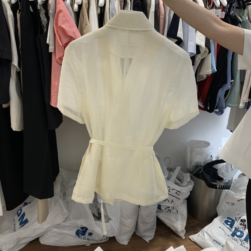 UNDERSTANDING東大門㊣代購女裝新品熱賣襯衫蕾絲衫含腰繩透明腰帶UNDERSTANDING襯衫/蕾絲衫