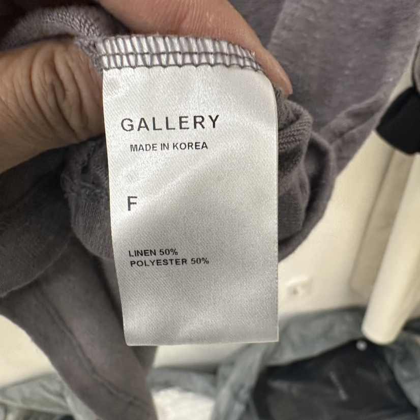 GALLERY-P東大門㊣直郵女裝新款職業人氣時尚真品休閑T恤V領GALLERYT恤