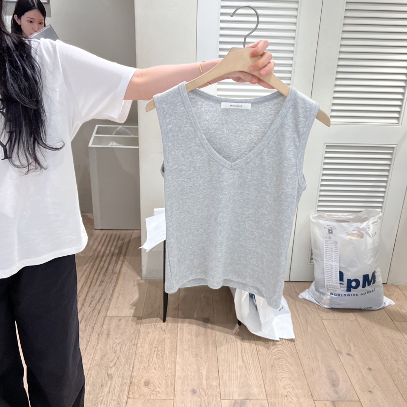 MONIQUE韓國直郵㊣女裝新款25春夏職業人氣真品熱賣吊帶背心MONIQUE吊帶/背心圖色2
