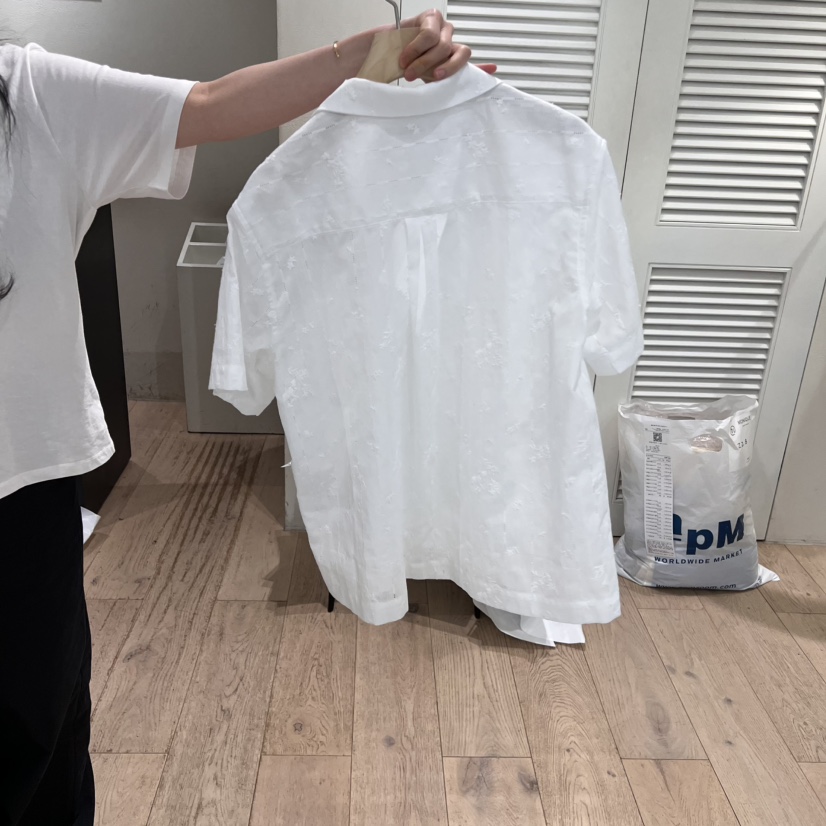 MONIQUE韓國直郵㊣女裝新品人氣推薦時尚職業襯衫蕾絲衫蕾絲MONIQUE襯衫/蕾絲衫