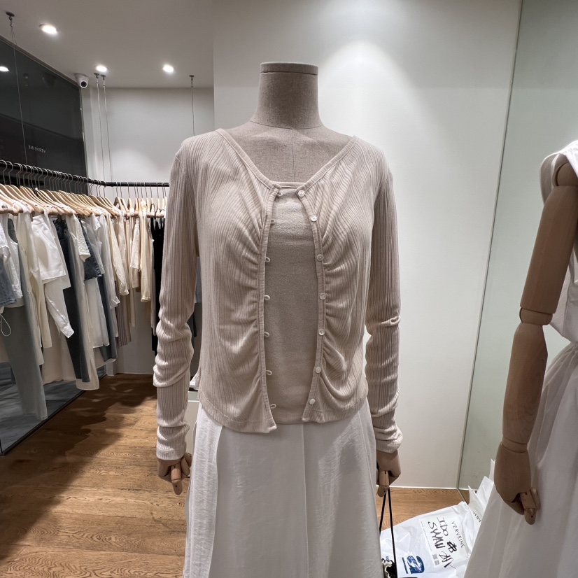 VERVEINE東大門㊣實拍女裝新品25春夏長袖T恤不含內搭百褶開衫VERVEINE長袖T恤