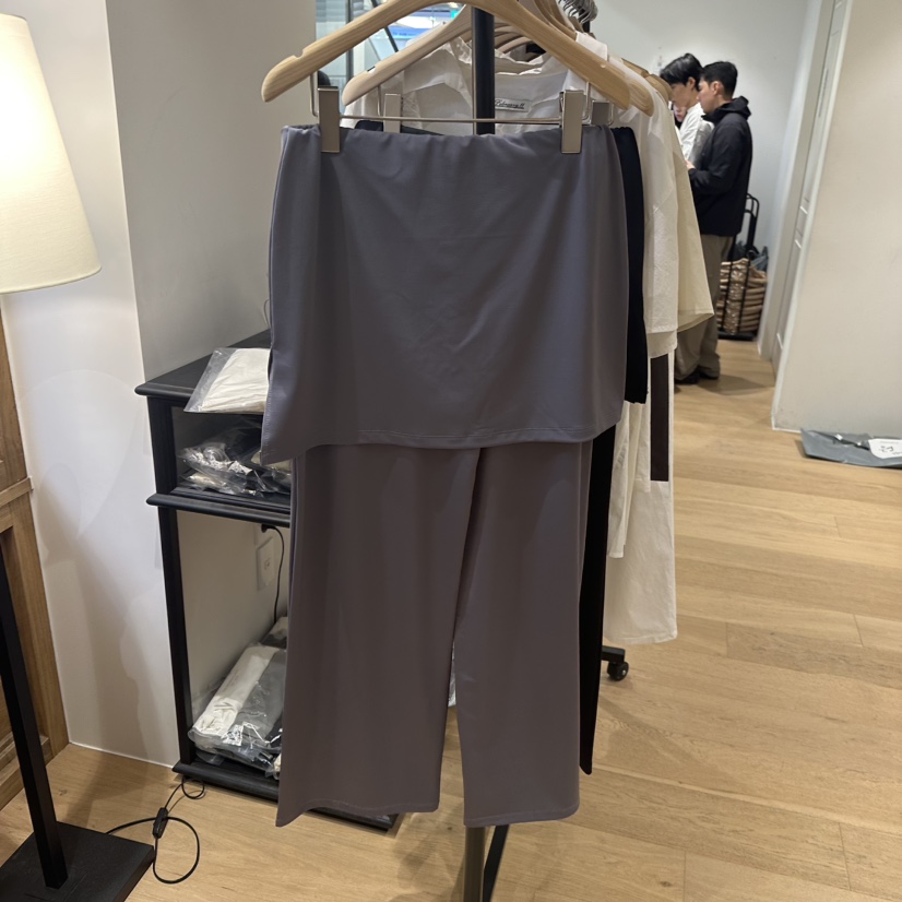 FEBRUARY 11韓國代購㊣女裝新品職業真品25春夏人氣推薦裙褲FEBRUARY11裙褲