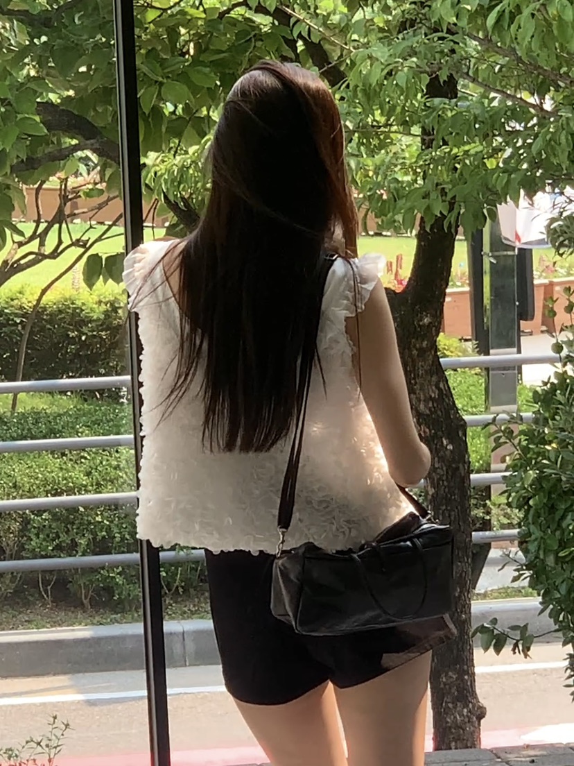 LOGARDEN韓國直郵㊣女士新款人氣推薦熱賣25春夏襯衫蕾絲衫LO GARDEN襯衫/蕾絲衫
