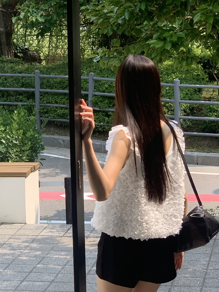 LOGARDEN韓國直郵㊣女士新款人氣推薦熱賣25春夏襯衫蕾絲衫LO GARDEN襯衫/蕾絲衫