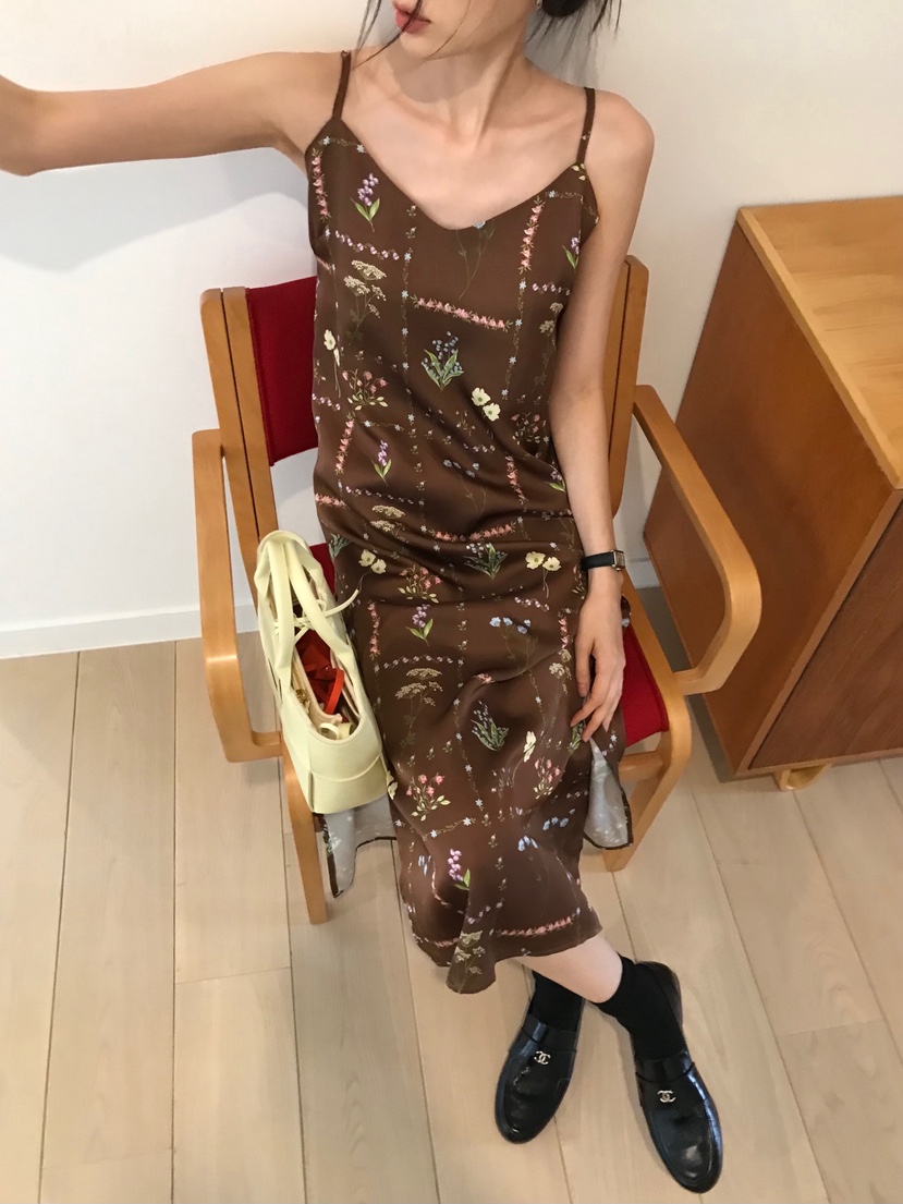 ME MO東大門㊣代購女裝新款職業真品休閑人氣推薦熱賣連衣裙ME MO連衣裙
