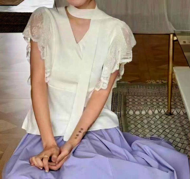 BLING BLING-S韓國直郵㊣女裝新款推薦25春夏針織衫含脖帶BLING BLING-S針織衫圖色2