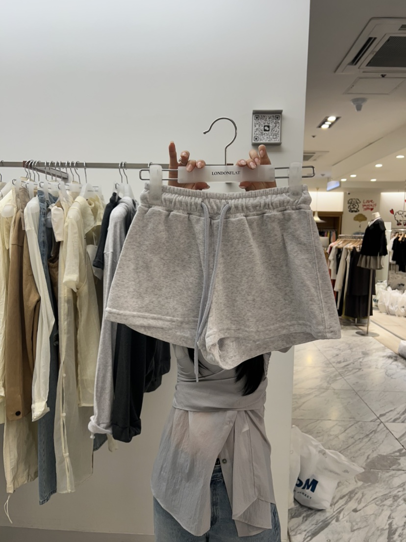 LONDON FLAT東大門㊣實拍女裝新品人氣熱賣真品休閑時尚短褲LONDON FLAT短褲