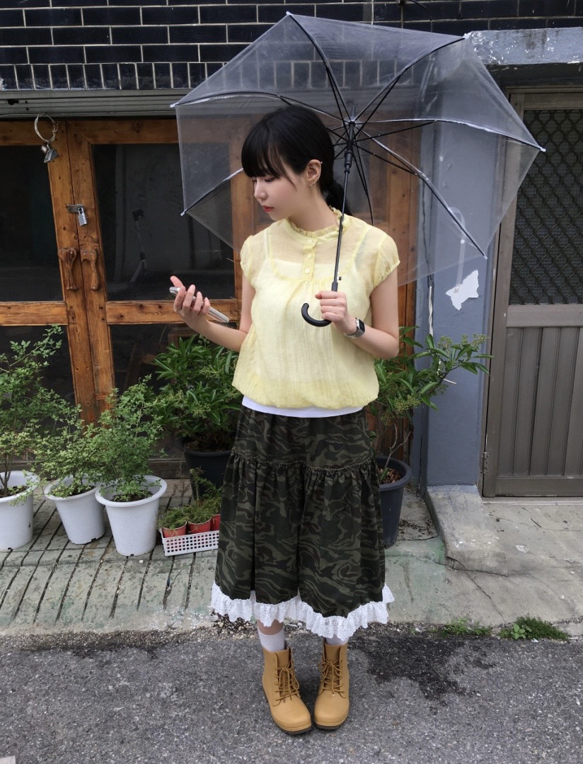 I I東大門㊣直郵女士新品25春夏職業半身裙中短裙迷彩蕾絲ITSSONG半身裙/中短裙