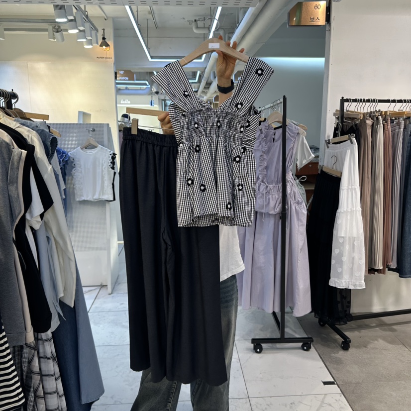 DREAM GIRIS東大門㊣直郵女士新款職業熱賣套裝刺繡套裝格紋DREAM GIRIS/HOT PLACE套裝