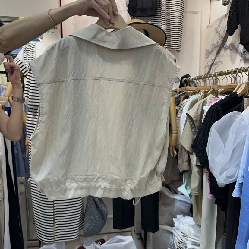BUTTU東大門㊣代購女裝新品熱賣人氣推薦職業25春夏真品馬甲10 O CLOCK/Buttu馬甲
