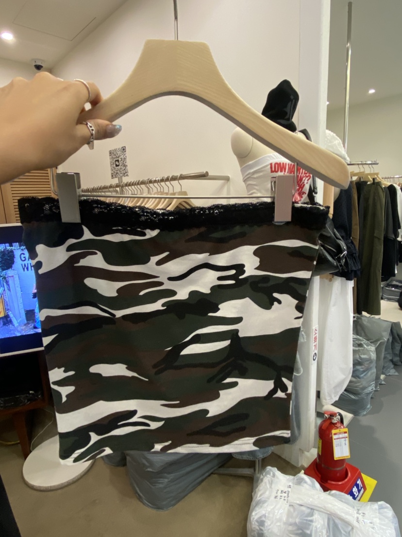 NUT韓國代購㊣女裝新款25春夏時尚真品熱賣休閑吊帶背心迷彩NUT吊帶/背心圖色2