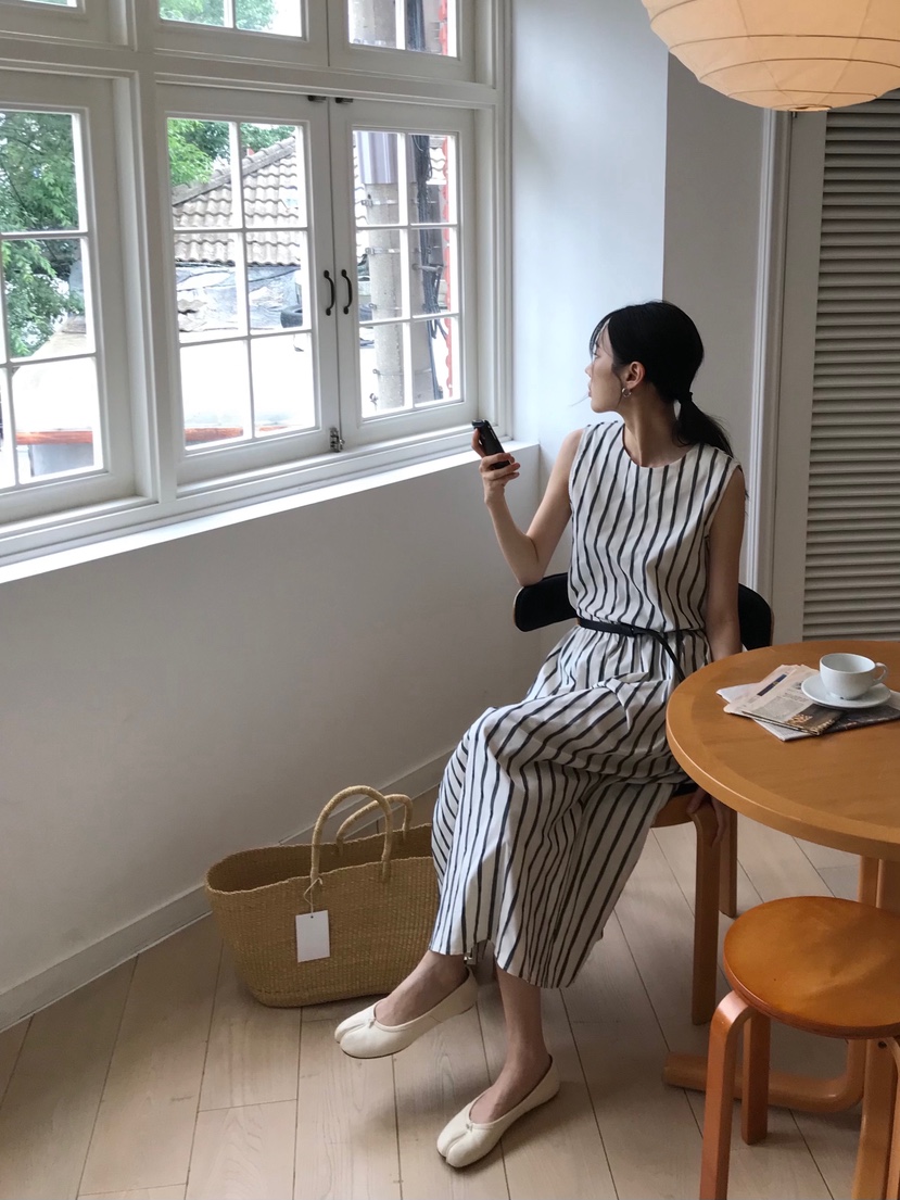 ME MO韓國直郵㊣女裝新品時尚真品職業推薦連衣裙不含腰帶ME MO連衣裙