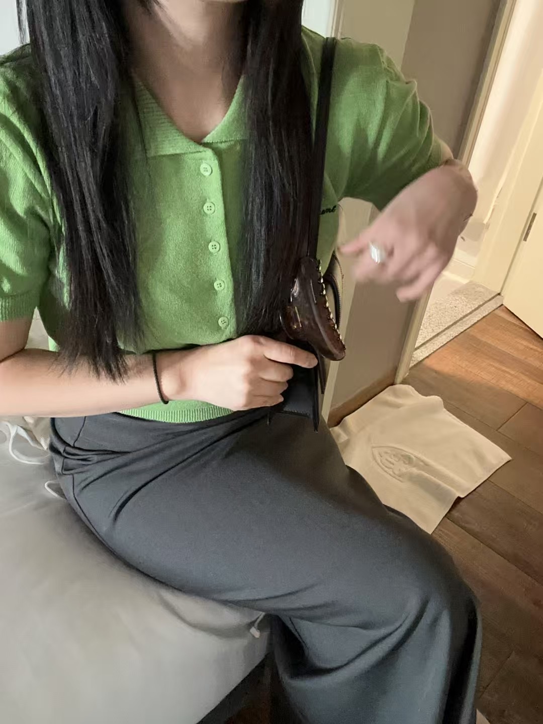 AMOMENT東大門㊣實拍女士新款人氣熱賣職業時尚推薦真品針織衫AMOMENT針織衫
