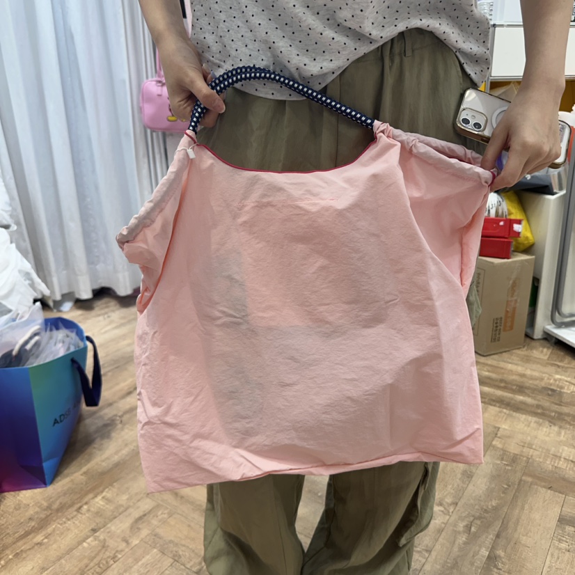 DE LINE東大門㊣直郵女士新品職業人氣休閑推薦時尚手提包絨DE LINE手提包