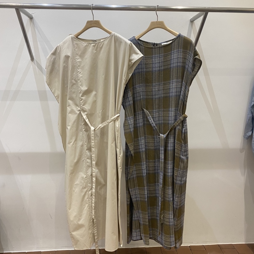 SILVER韓國直郵㊣女裝新品熱賣時尚人氣25春夏職業真品連衣裙SILVER連衣裙
