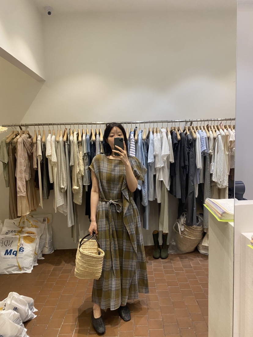 SILVER韓國直郵㊣女裝新品熱賣時尚人氣25春夏職業真品連衣裙SILVER連衣裙
