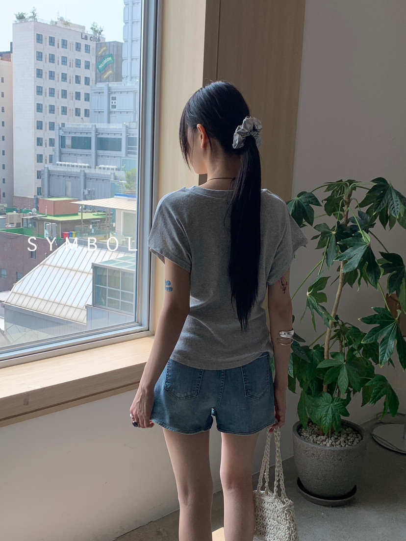 SYMBOL韓國代購㊣女裝新款人氣真品時尚熱賣25春夏休閑推薦T恤SYMBOLT恤