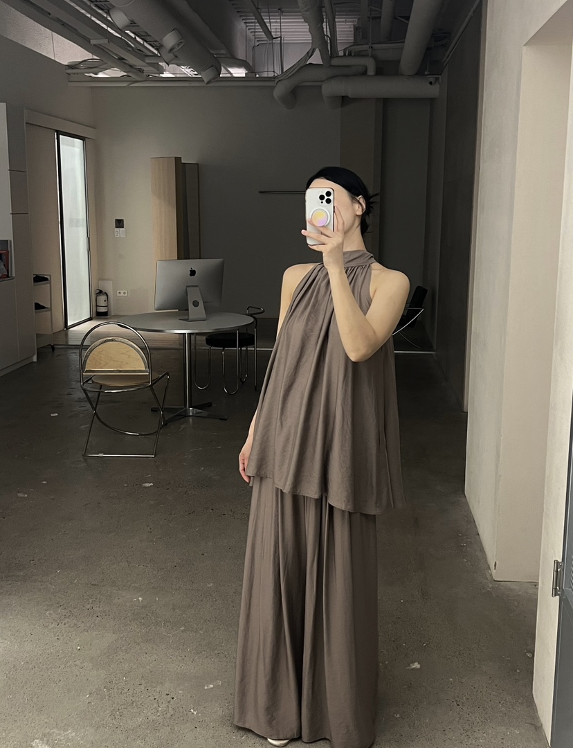 VERNI韓國直郵㊣女裝新品真品推薦25春夏熱賣職業人氣吊帶背心VERNI吊帶/背心