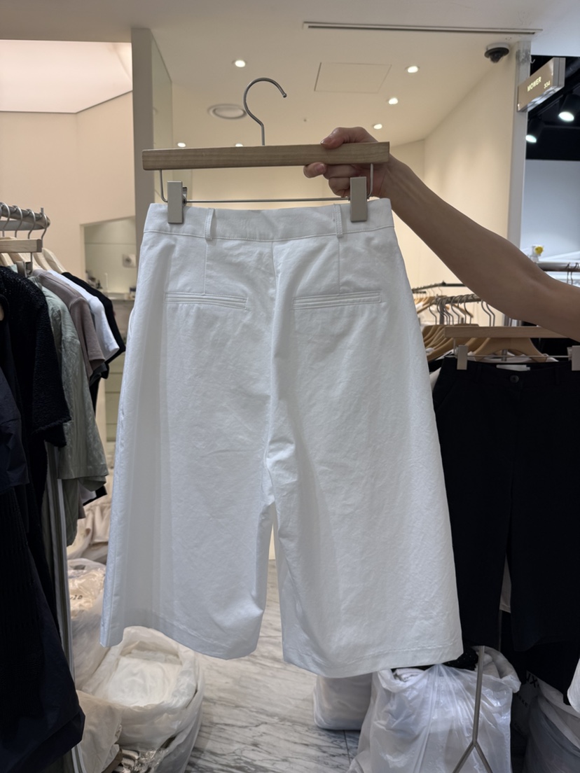YIKHO STYLE東大門㊣實拍女裝新品熱賣25春夏推薦職業短褲YIKHO STYLE短褲
