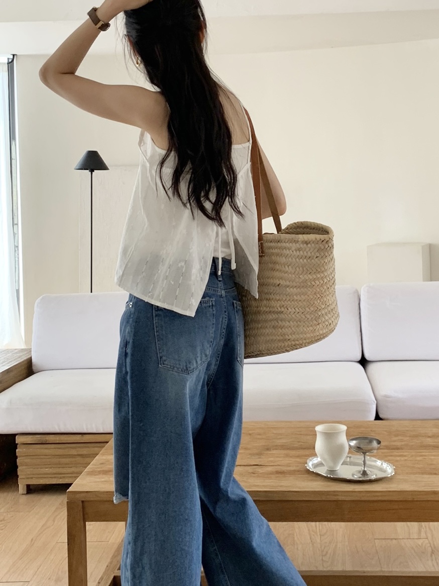 WOOD東大門㊣直郵女裝新品時尚休閑真品25春夏吊帶背心蕾絲緊身WOOD吊帶/背心