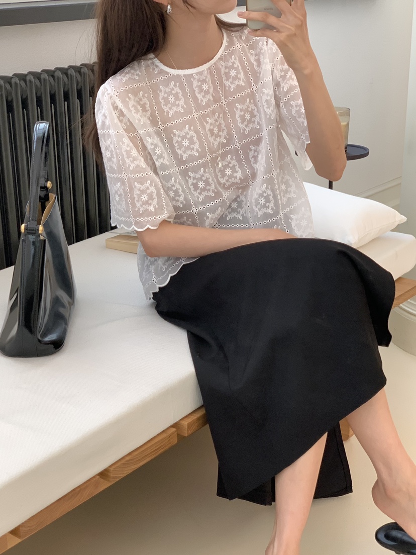 FRILL-T東大門㊣實拍女裝新品人氣熱賣真品休閑襯衫蕾絲衫FRILL-T襯衫/蕾絲衫