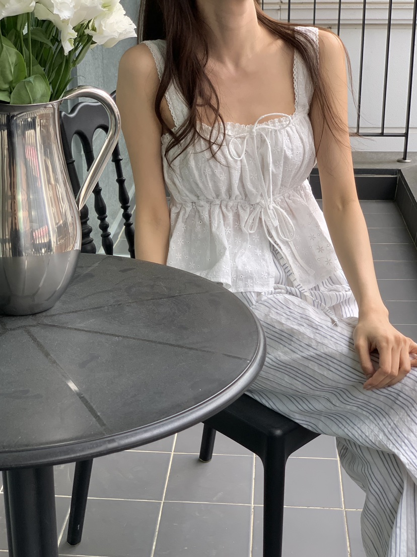 FRILL-T韓國直郵㊣女裝新款人氣休閑熱賣25春夏職業吊帶背心FRILL-T吊帶/背心