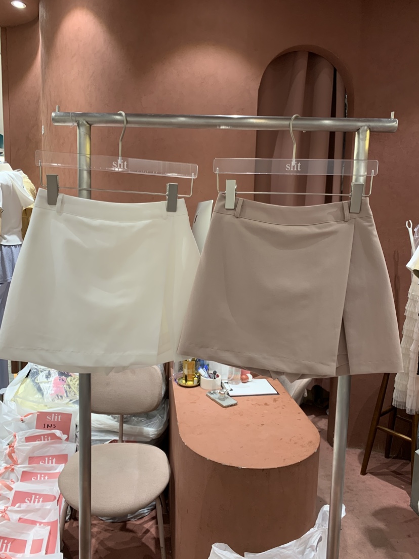 SLIT東大門㊣直郵女士新品熱賣時尚25春夏休閑職業人氣短裙SLIT短裙