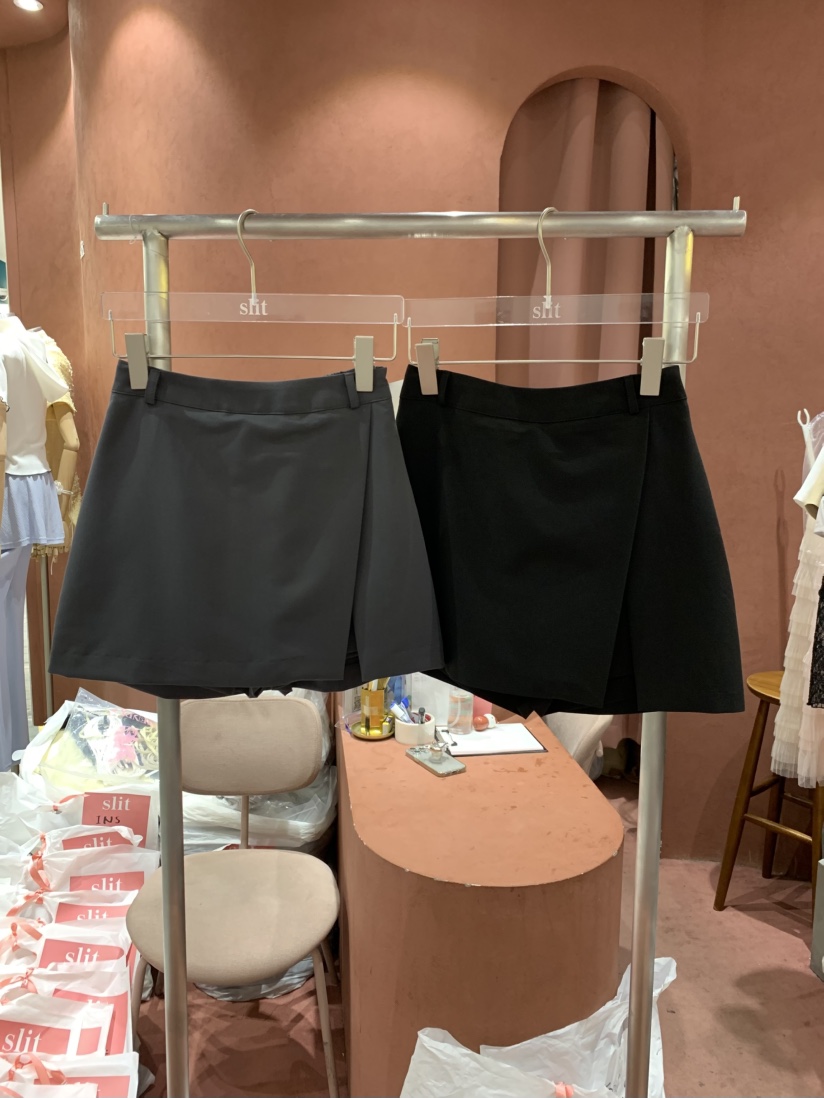 SLIT東大門㊣直郵女士新品熱賣時尚25春夏休閑職業人氣短裙SLIT短裙